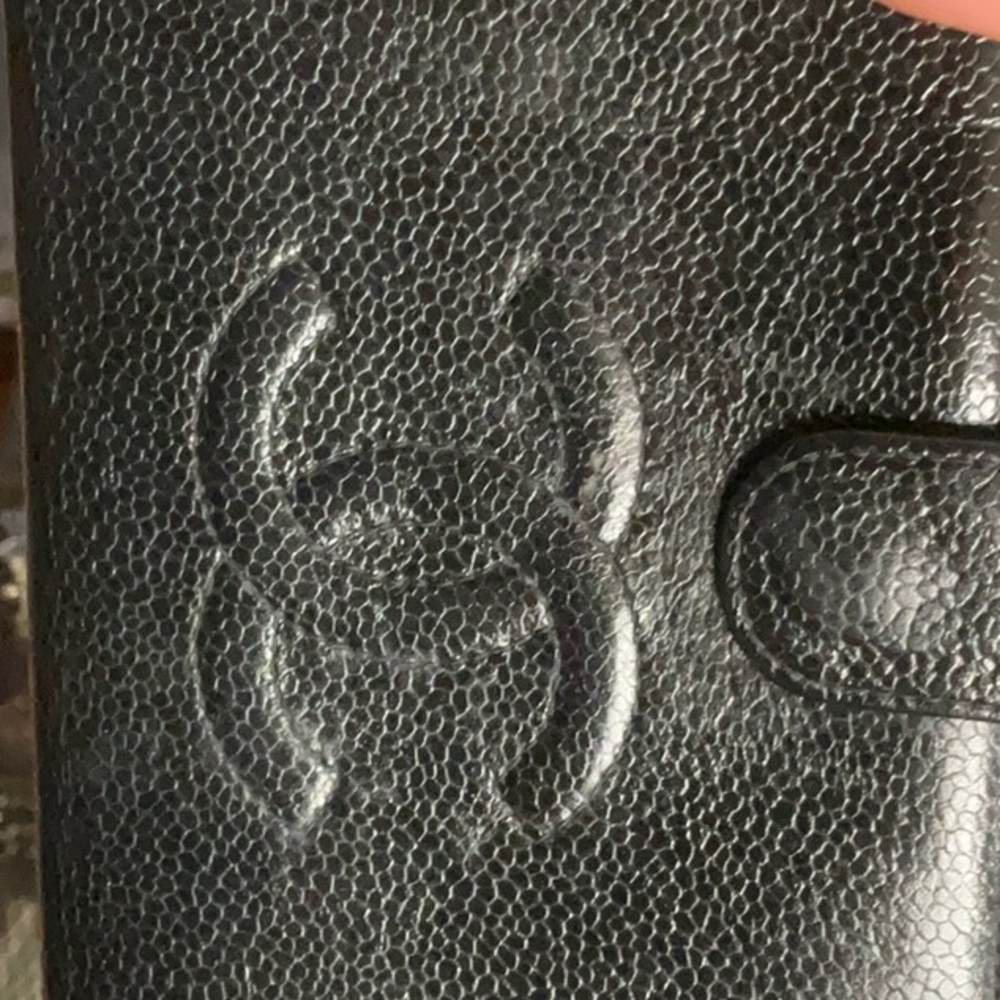 Beautiful Chanelkiss lock  caviar used Luxe wallet reatail $3000